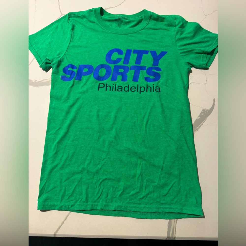 City Sports Philadelphia Shirt Small Green